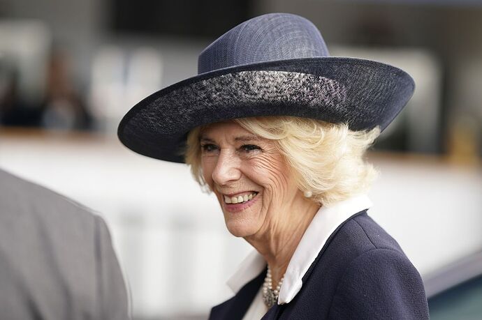 camilla-queen-consort-arrives-at-ascot-racecourse-on-news-photo-1665851730