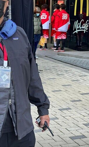 22-02-14-14-41-29-628_deco