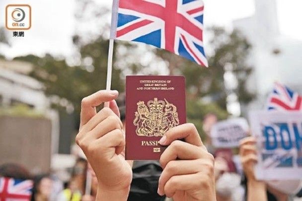 在BNO簽證開始接受申請前，申請人可透過「Leave Outside the Rules」安排提前入境英國。